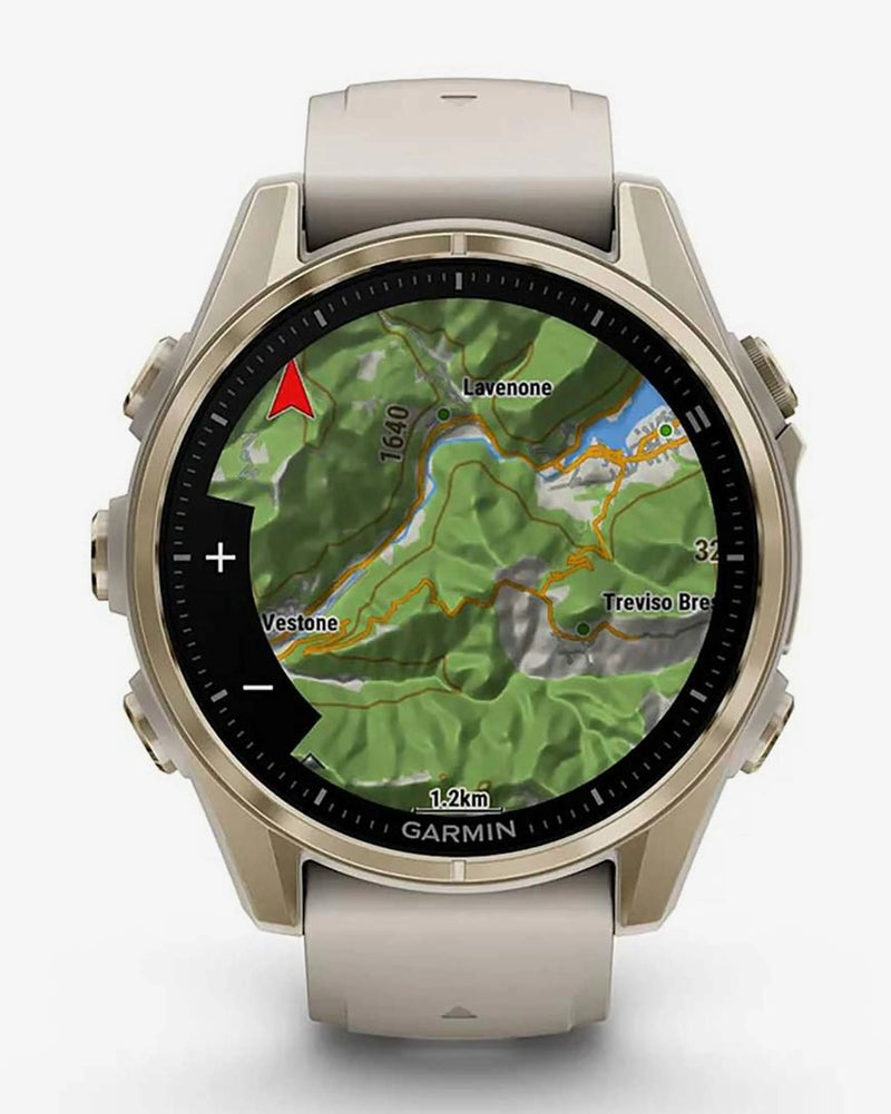 Garmin Fenix 8 AMOLED Zafiro 43 mm dorado correa beige