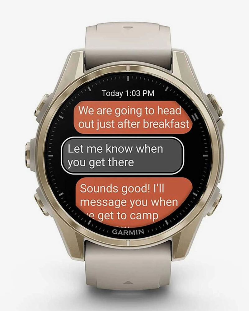 Garmin Fenix 8 AMOLED Zafiro 43 mm dorado correa beige